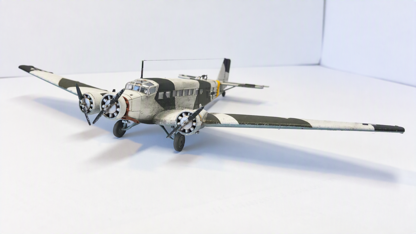 Ju 52_3m - Revel