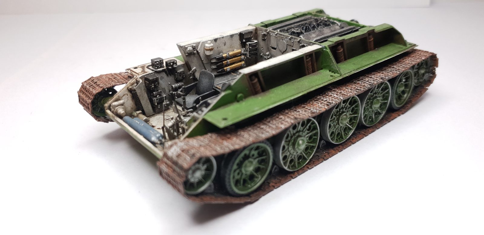 T-34/76 1943 - Hobby Boss